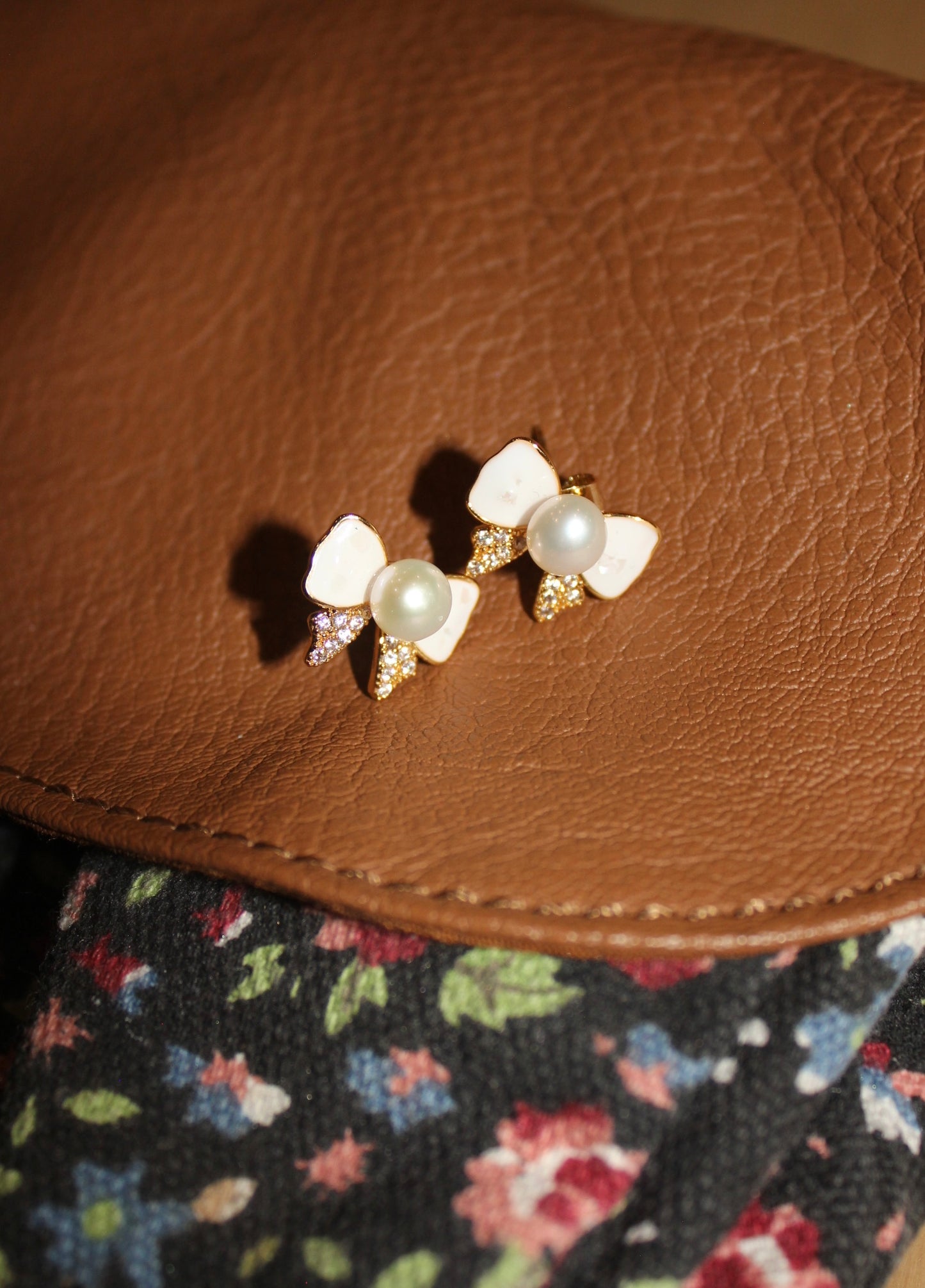 Seashell Bow